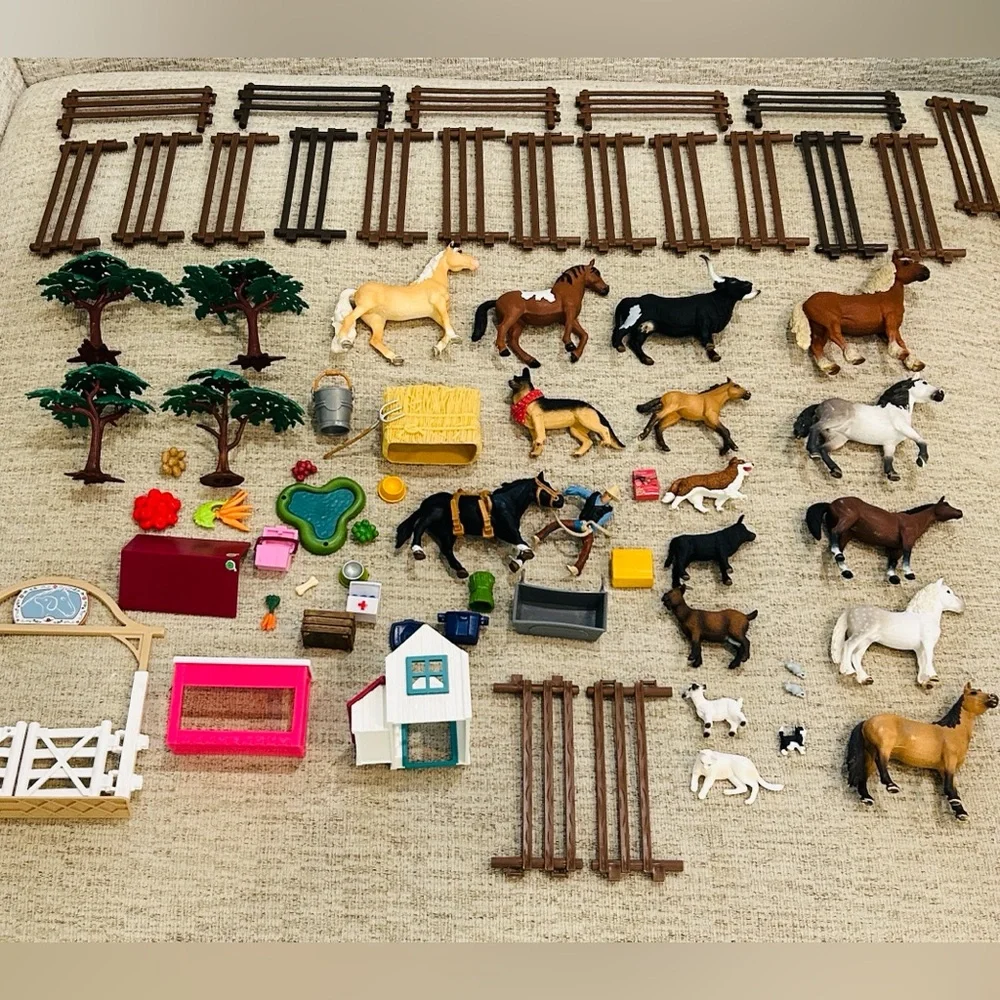 Schleich Horse Club Riders Horses, Lots of Animals & Accessories - Picture 1 of 17